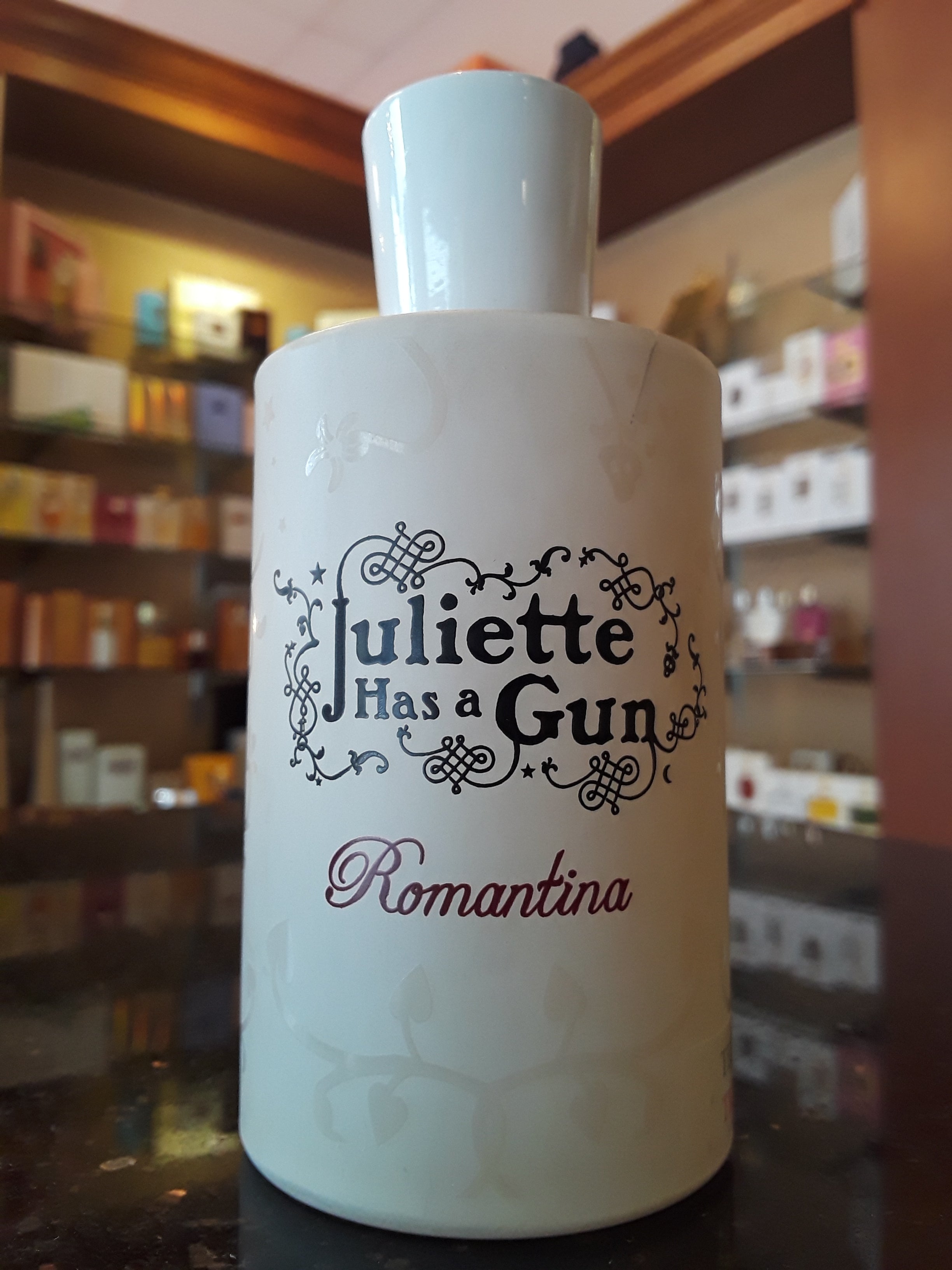 Luxury Fragrances Juliette Has a Gun Romantina – Parfumerie