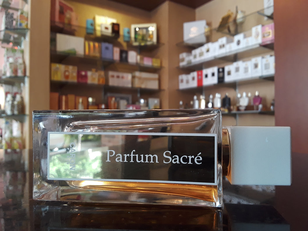 Parfum Sacre